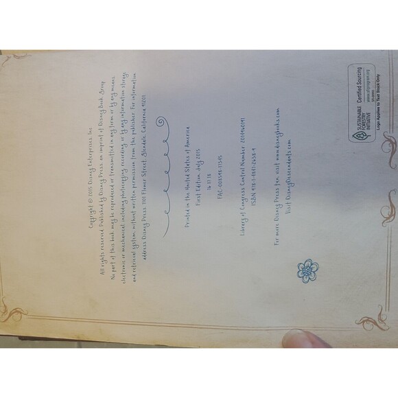 Descendants: Mal's Spell Book by Disney Books 2015 First Edition - Picture 8 of 9